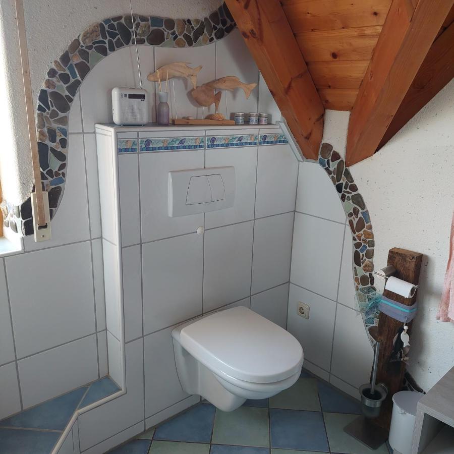 Gaestezimmer In Traumhafter Lage Neben Der Kurstadt Oberthulba Buitenkant foto